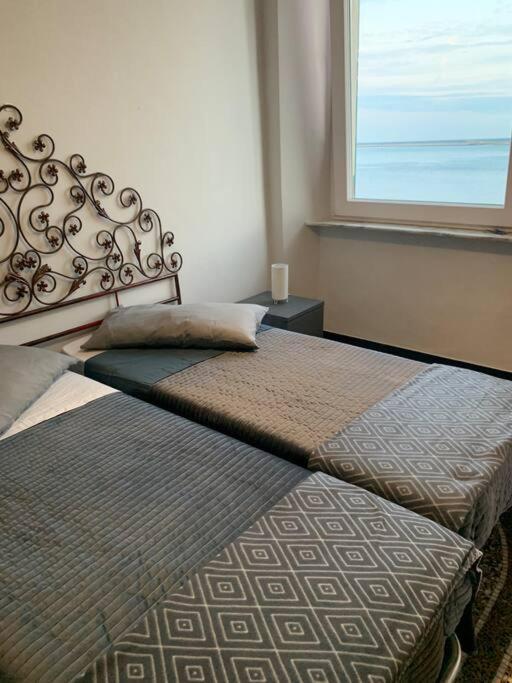 Loft 53 Waterfront Of Genova Pegli Apartment Exterior photo